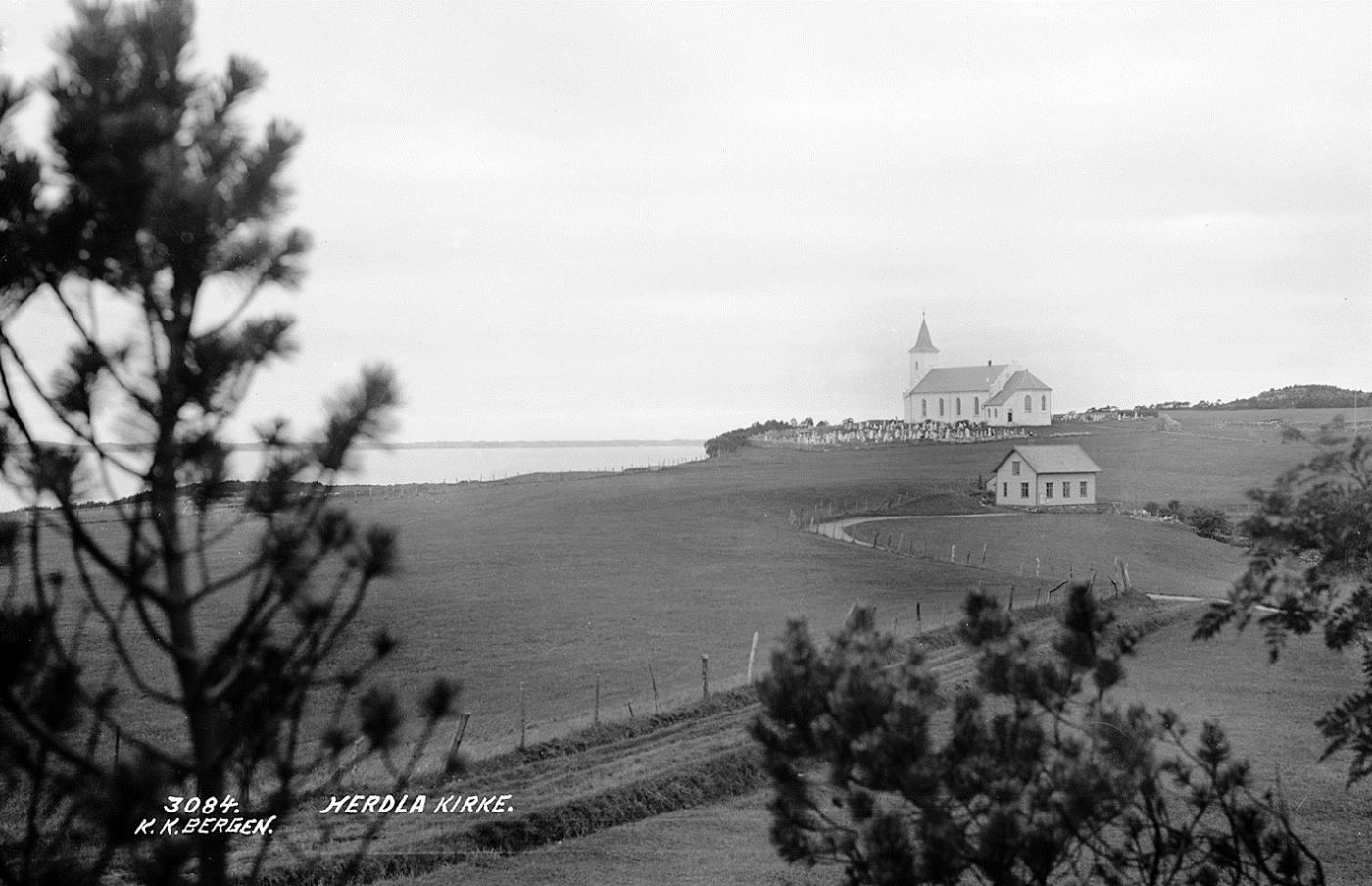 Herdla kyrkje frå 1863