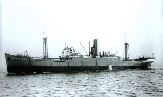 SS «Deptford» på 4101 tonn, var bygd 1931 for rederiet Watts, Watts & Co, London. Båten var på veg frå Narvik, lasta med jernmalm. «Deptford» vart torpedert og søkkt ved Stad av den tyske ubåten U-38 under kommando av Henrich Liebe.