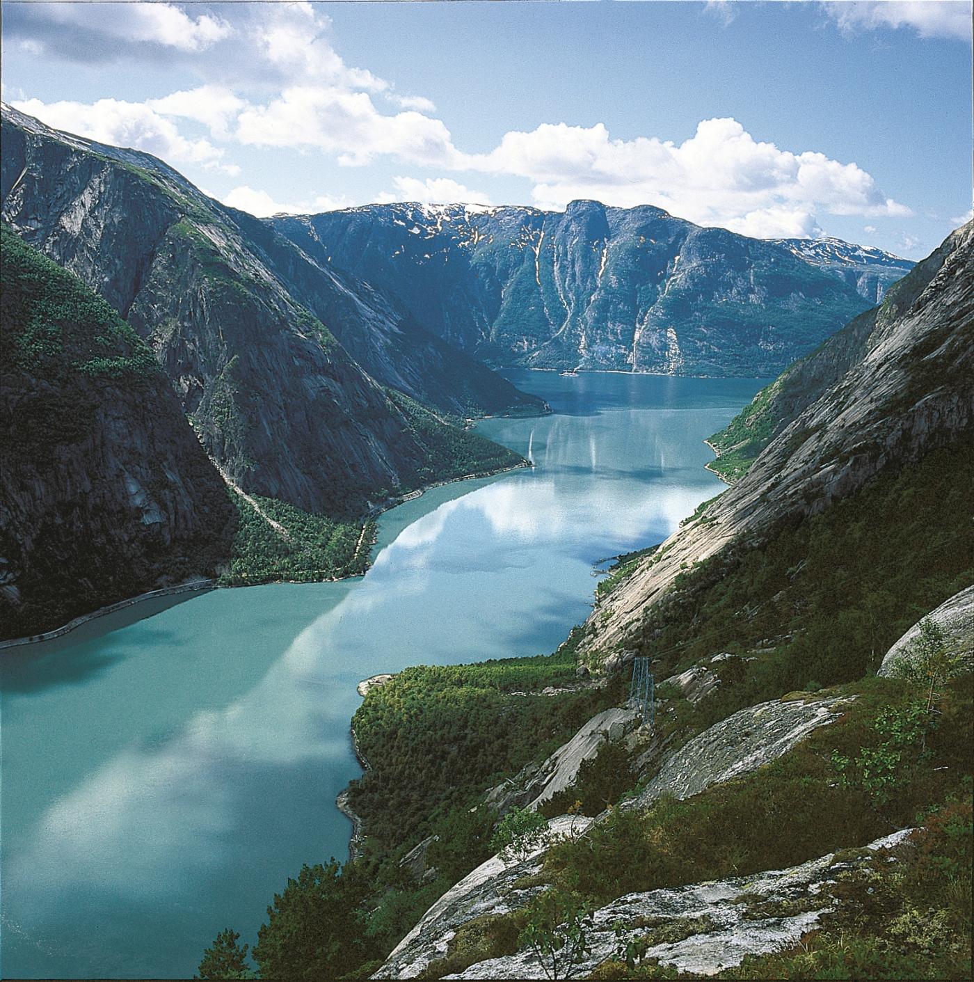 Fra Kjeåsen mot Simadalsfjorden