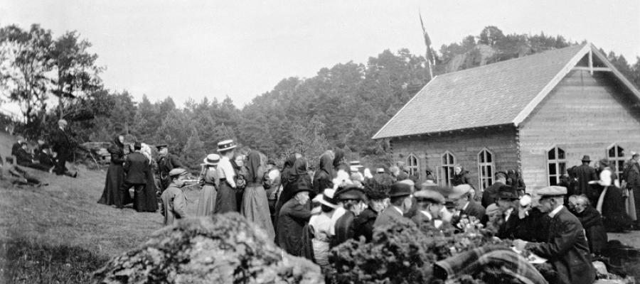 Friluftsstemne på Fjelberg bedehus på Borgundøy